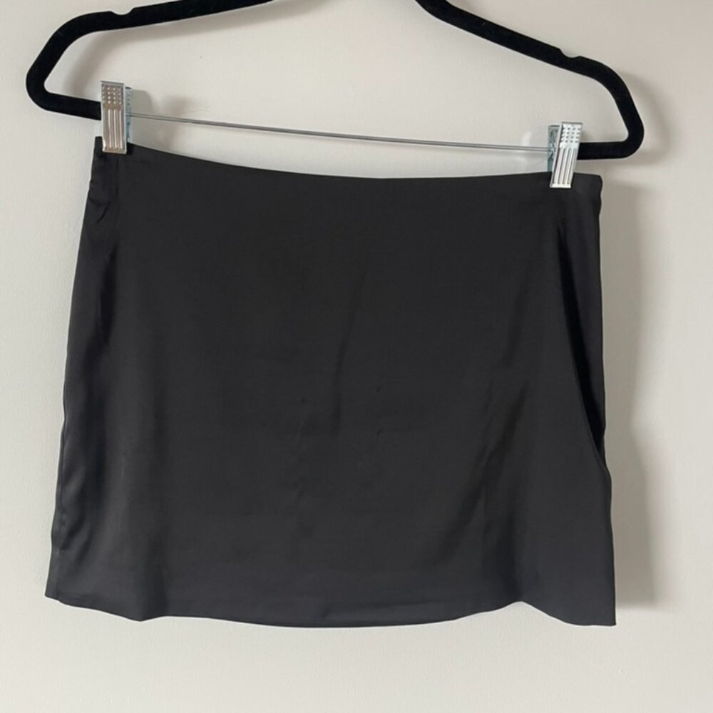 Ladies Black Mini Skirt Sunday Best from Aritzia Size 6
